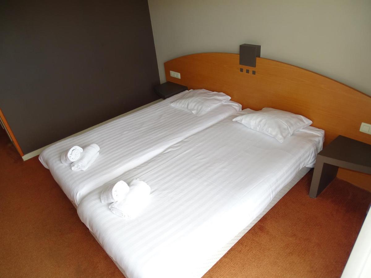 Sleep & Go Brussels Expo Hotel Wemmel Room photo